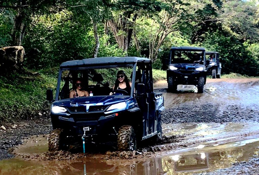 Buggy Ride – Beaches and Mountains